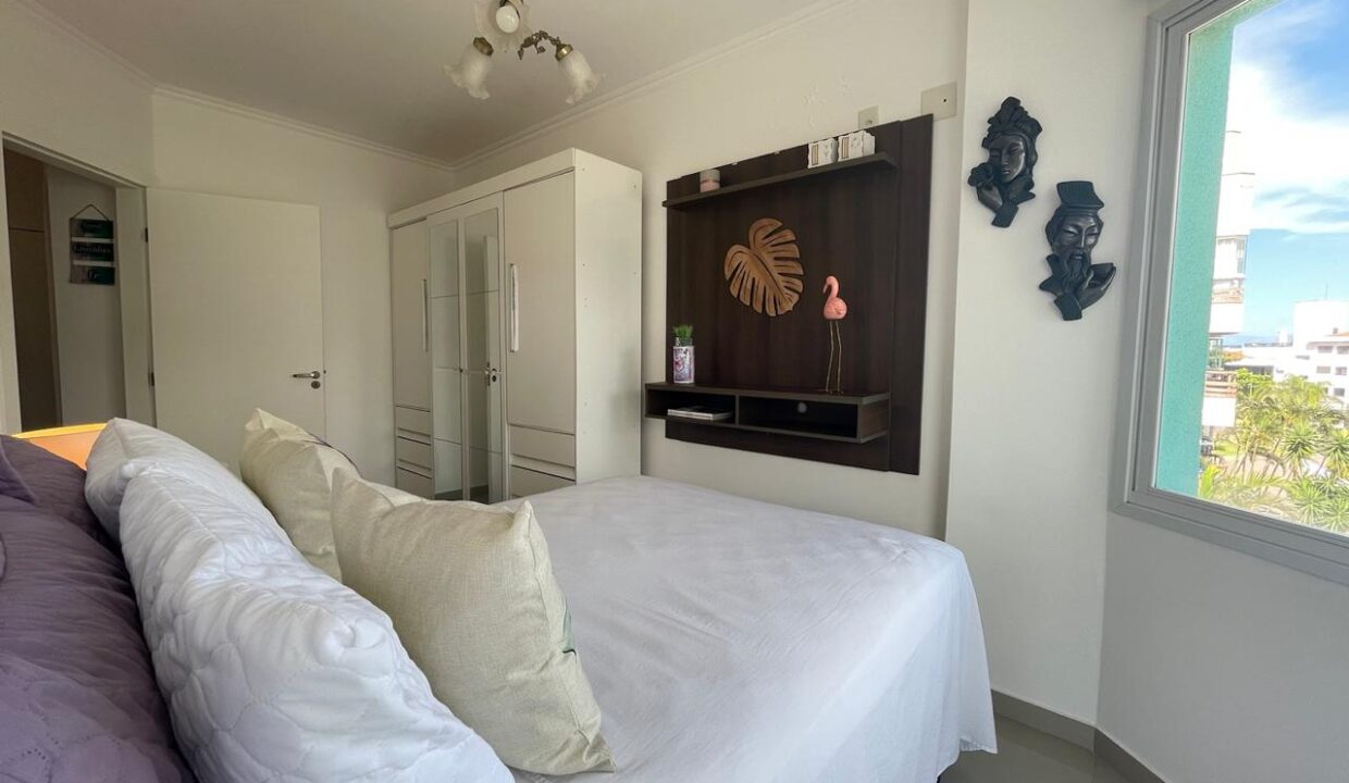 0E4B9B96-4619-4DCD-8664-3FC530DDF3EE