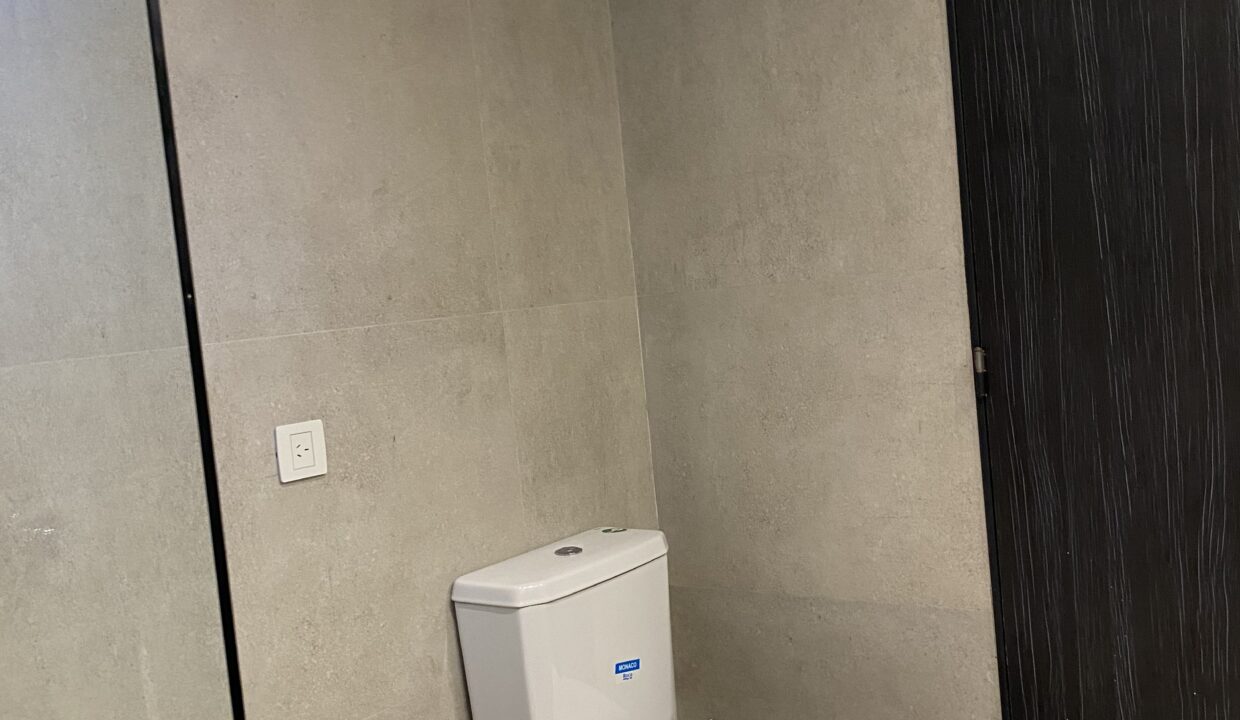 BA3DD24D-63D9-4F02-B410-8A2A0456EA15