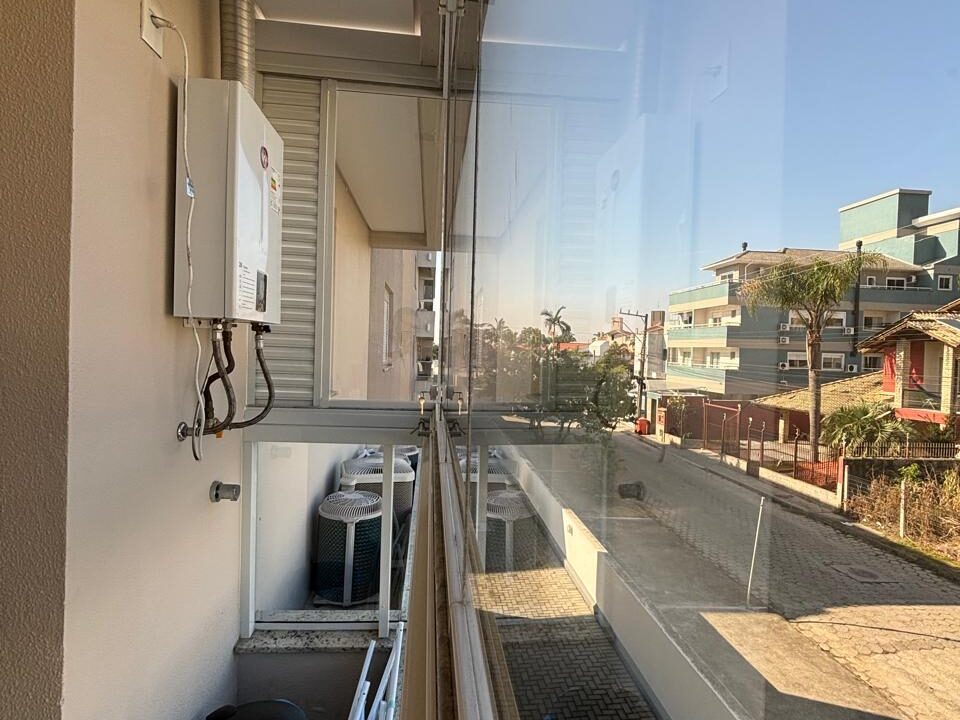 E3BEB04A-CB54-458B-B4BD-F7C74E722573