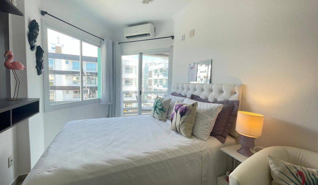 EADFEE1F-38AA-4B40-BCBB-079087E1108C