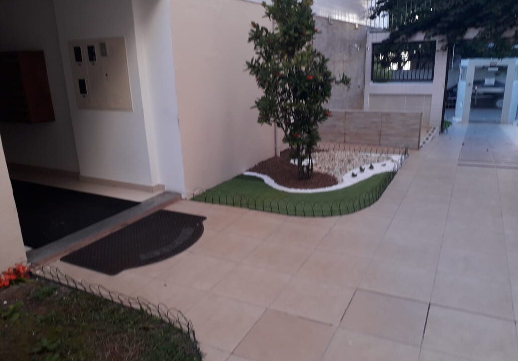 3693DC3F-60C2-49F4-9776-86E9EDA9446A