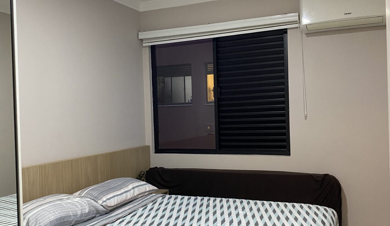 F0EFE6B9-FFCD-42F7-9991-C5EBC0762601