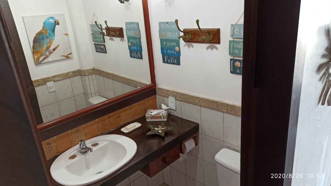 0EDC92B5-4953-4157-BFF9-261C08D6C272