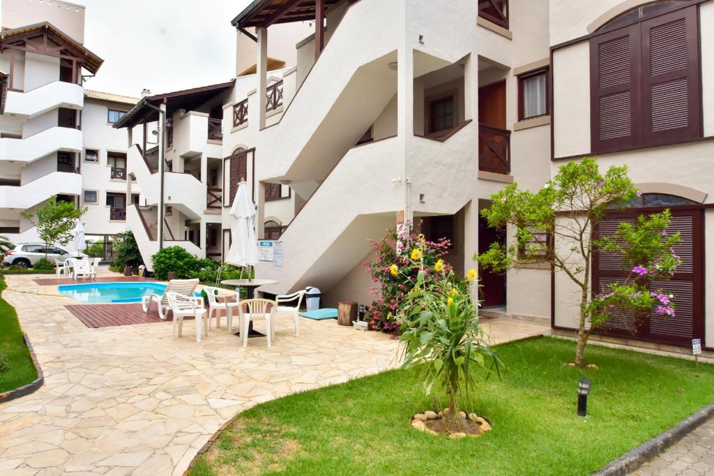 0DB6A79F-C774-498C-8968-E9D4F2FC0B4C