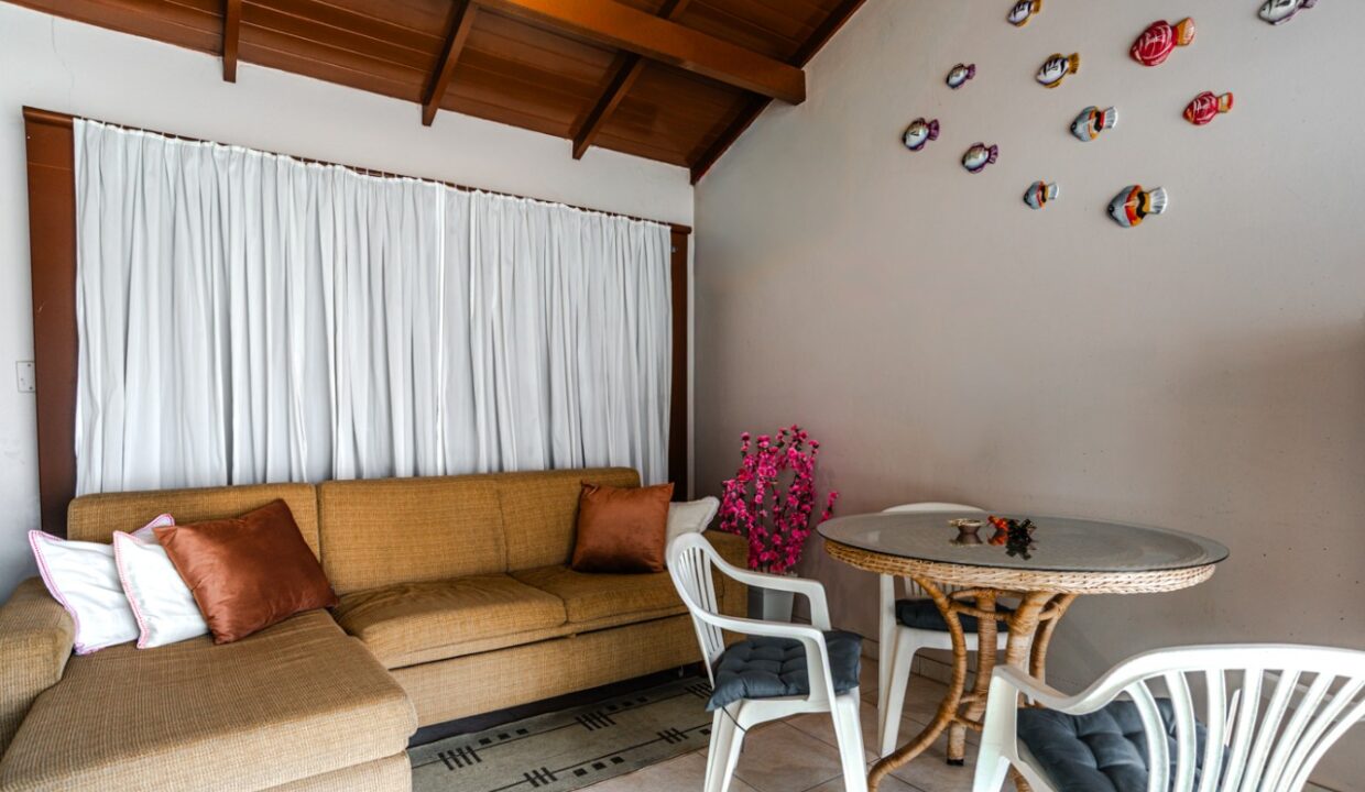 B37FAB6C-6E12-43D8-B411-B4193B65B339