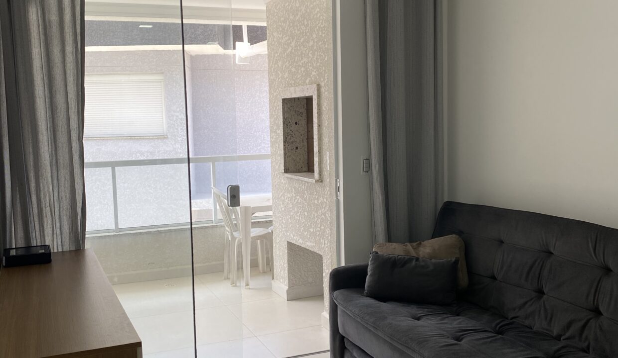 19C155DA-CB59-4DFA-AE62-6768BED9C502