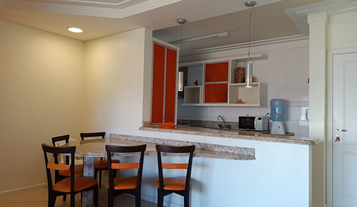 2EA71277-0035-4B7E-AABF-6936867EA63B