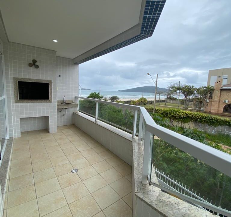 5E82CBCF-1FCB-41FD-BFB1-5AFAAEEE3EB0