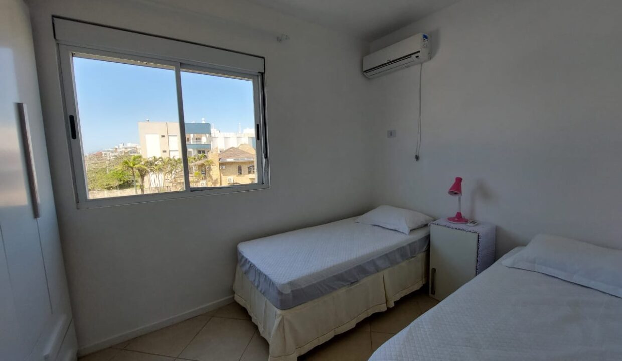 0E508395-D740-4E79-9263-23FB85A9FA3D