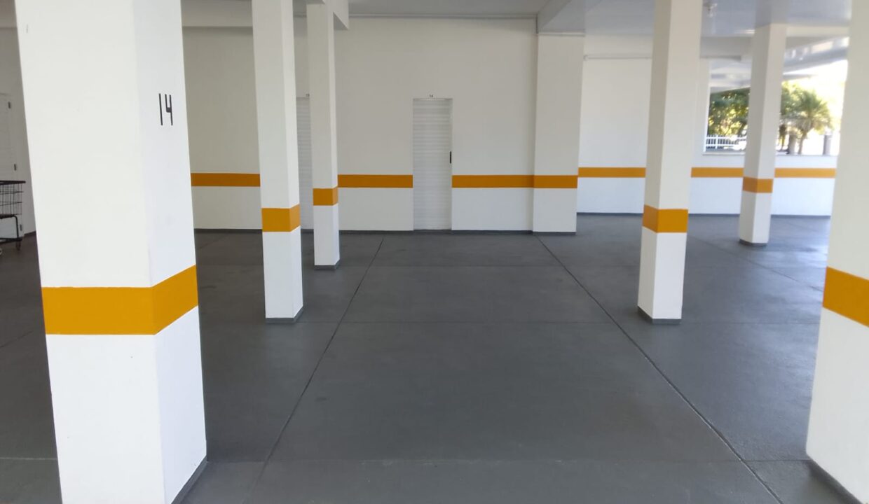 6765F989-FEFF-4B4E-8766-1F2634FD2ECC