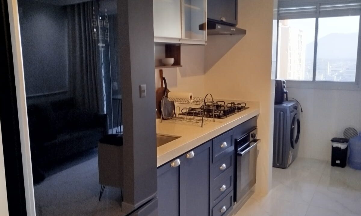 A9E9A033-2780-44C1-9273-85BD7DDDAB18