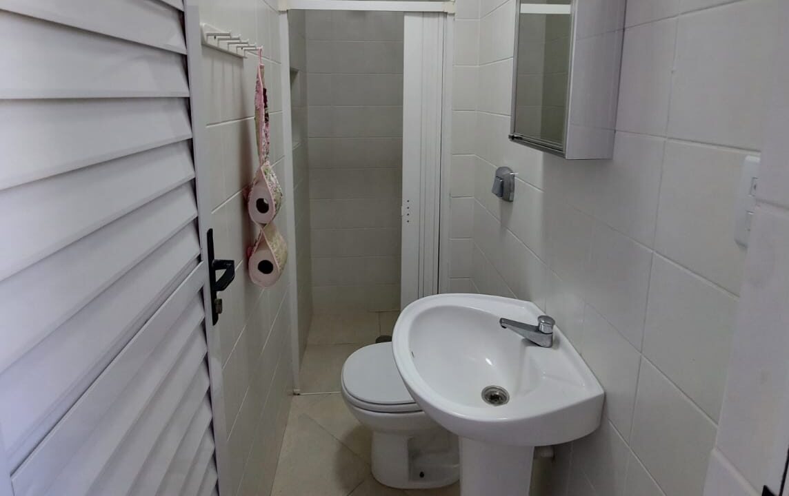 AA262CF7-D84B-49FB-91E3-035B6489FEC0