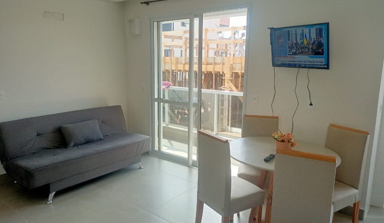 CF582A71-3550-4694-9278-F83E16E08C9D