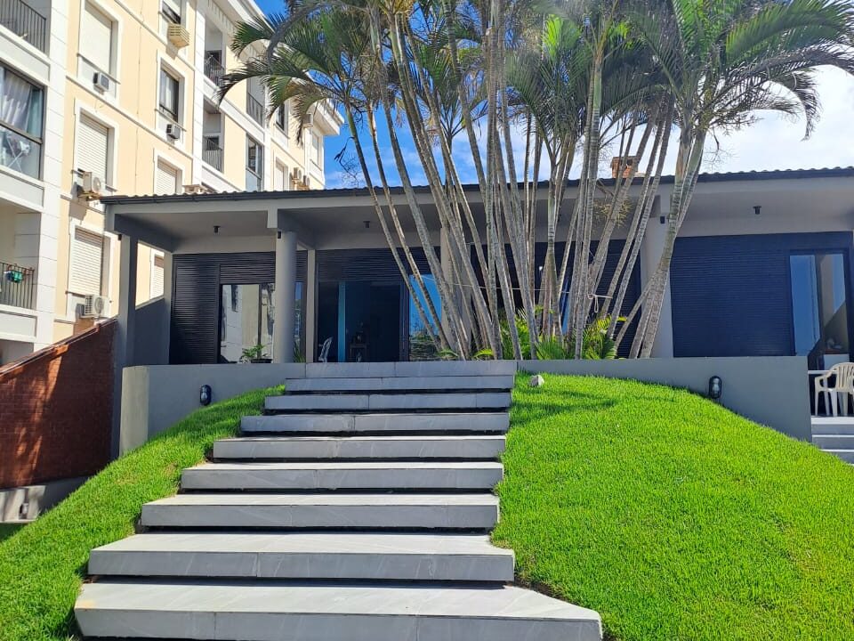 FEC23911-BB45-4F66-A5F6-33B5DA182966