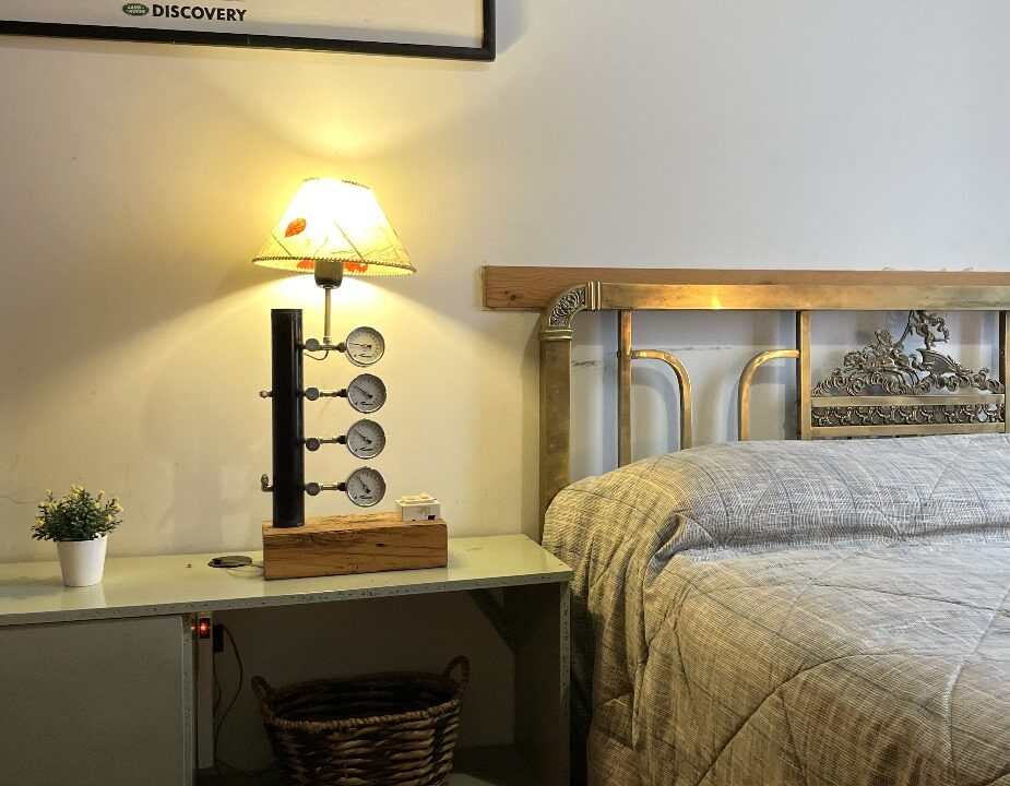 7D99536B-FFFB-42A5-86E8-AD275D29BB23