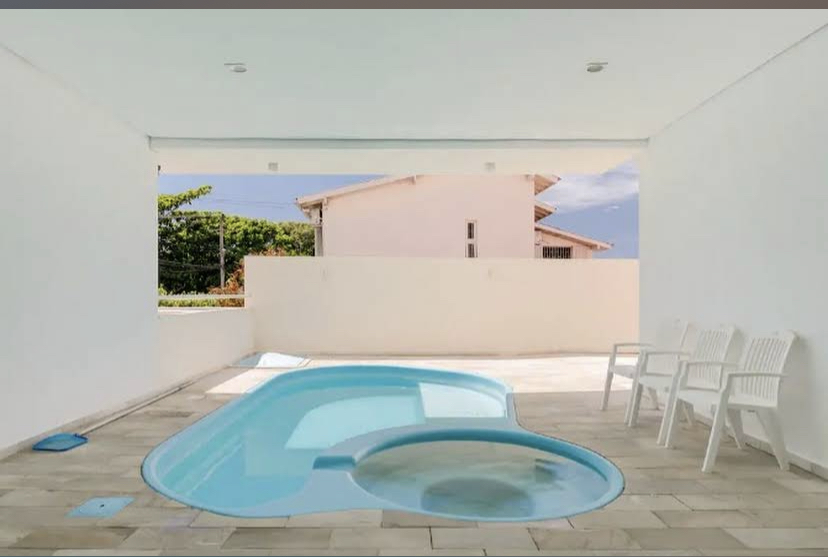 0E2FC434-6EA6-4508-8850-9203463A1D4D