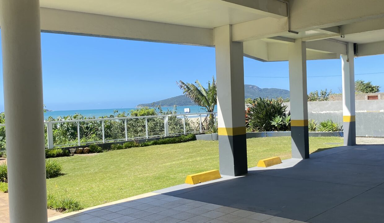 54B7B774-41E1-4416-8454-672E6E0CF213