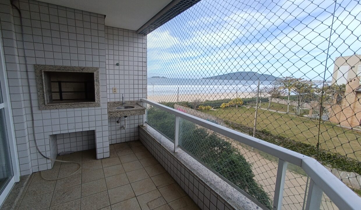 593ABBF8-F102-48CE-8889-E8B10204B6B4