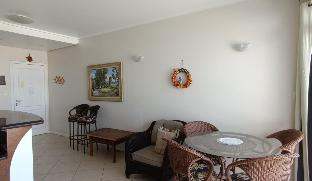 73A53BFC-3A8F-44AB-A183-DD8D7D6B9469