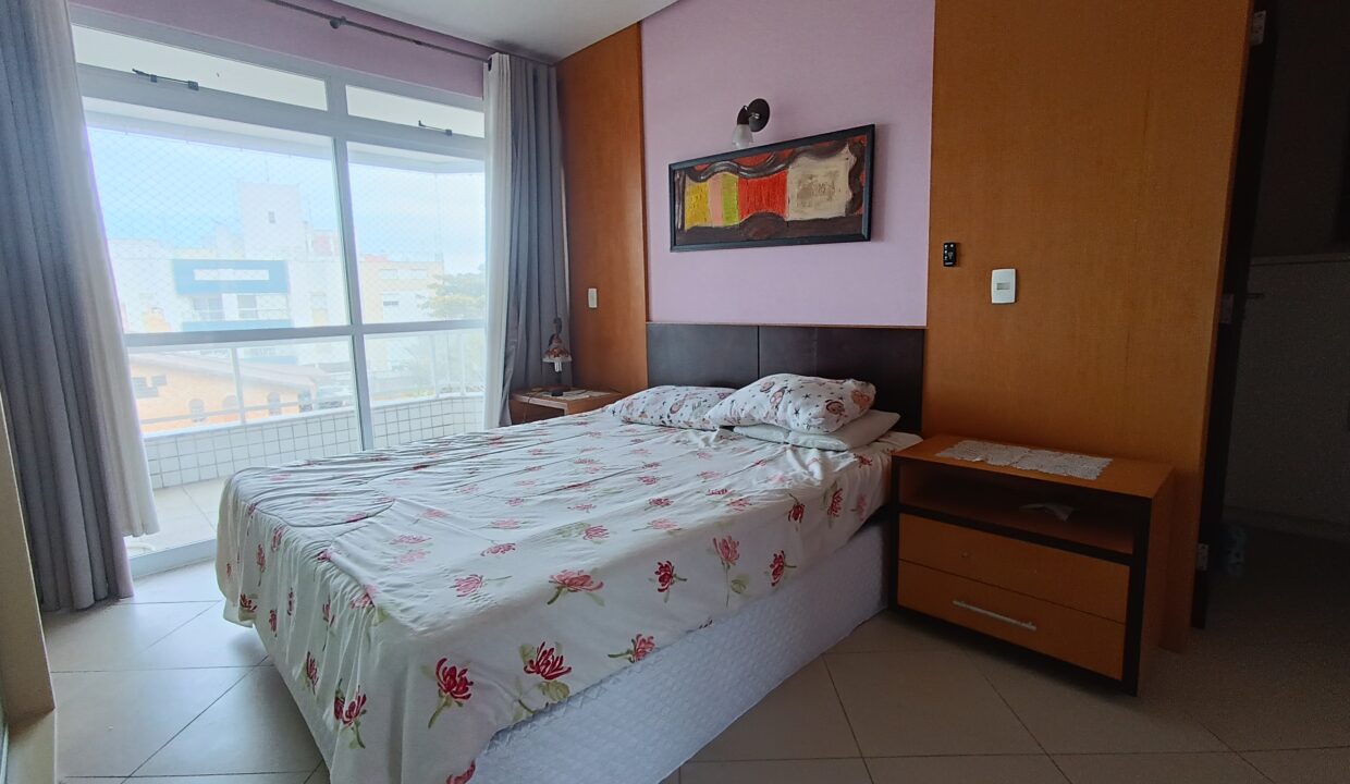 8D54EA2A-F005-48DF-B088-3562A5BA2AC5