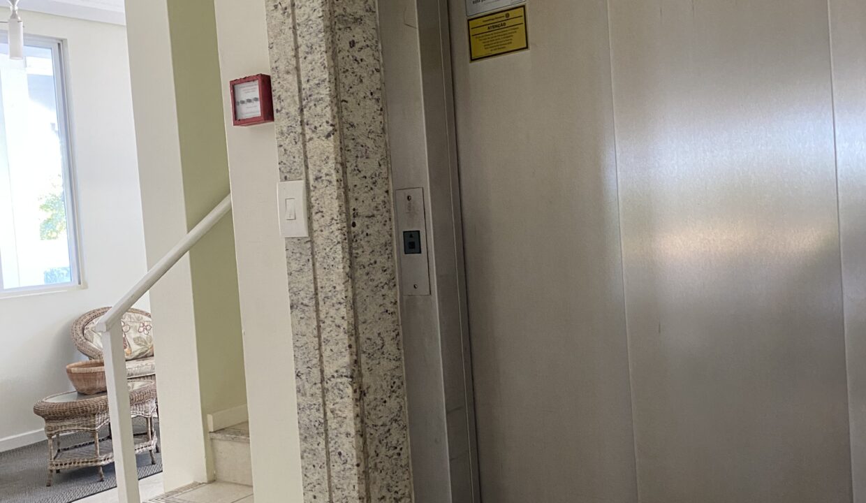 998E832D-5B21-4BA7-9824-DA4908A03A23