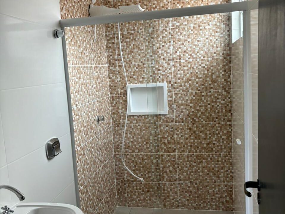 09BB3171-5DB0-4CCD-9984-F0FF7734D1EB