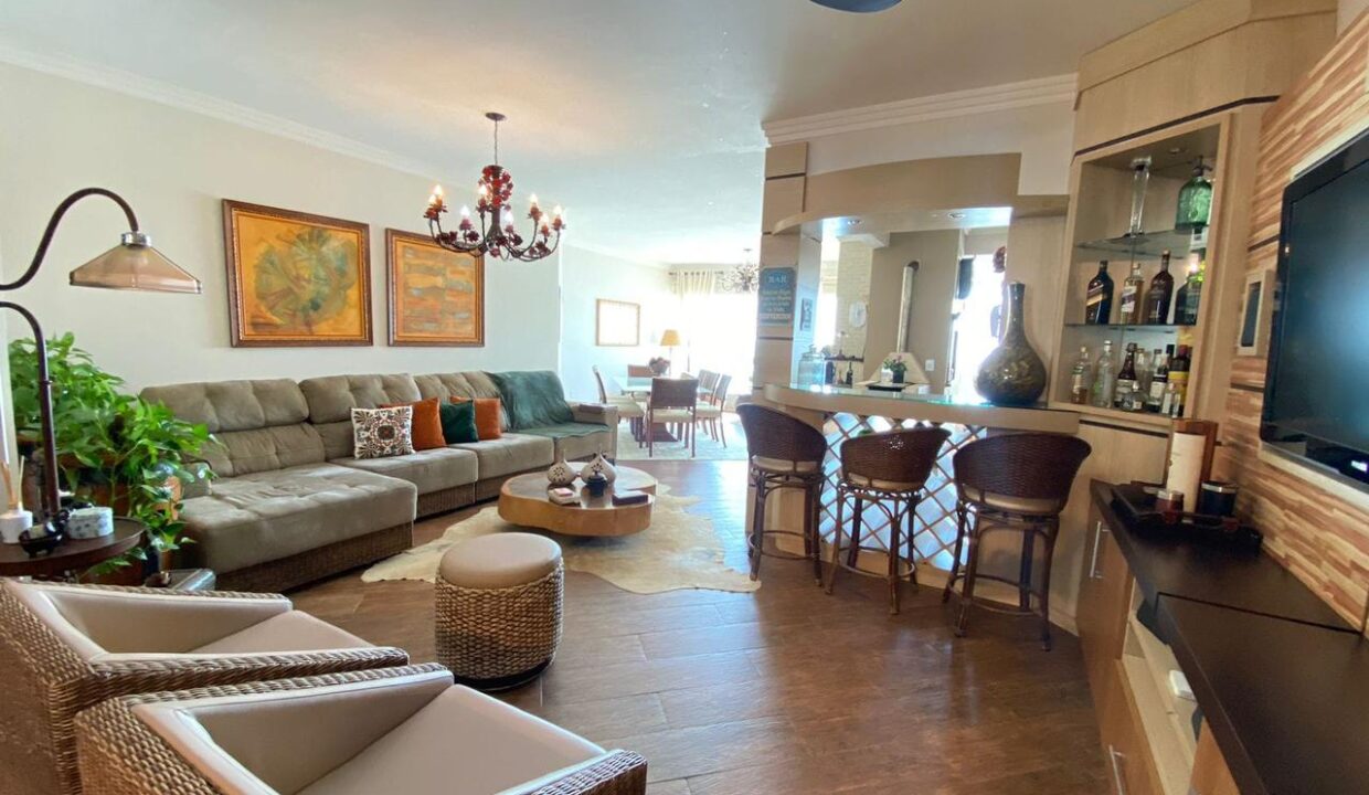 643FC815-9297-4626-A0BF-9EFA7B1F6363