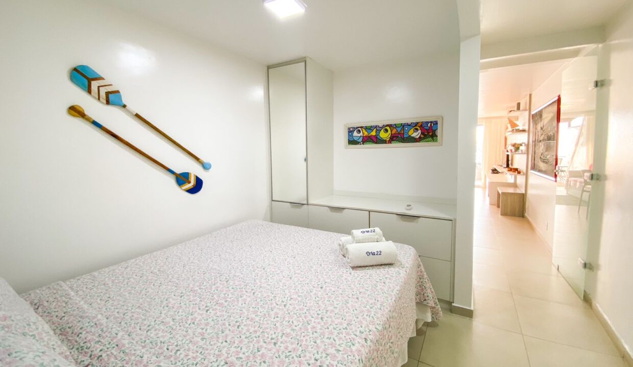 73C837EE-03B4-45A5-BF80-0E72DA79D63F