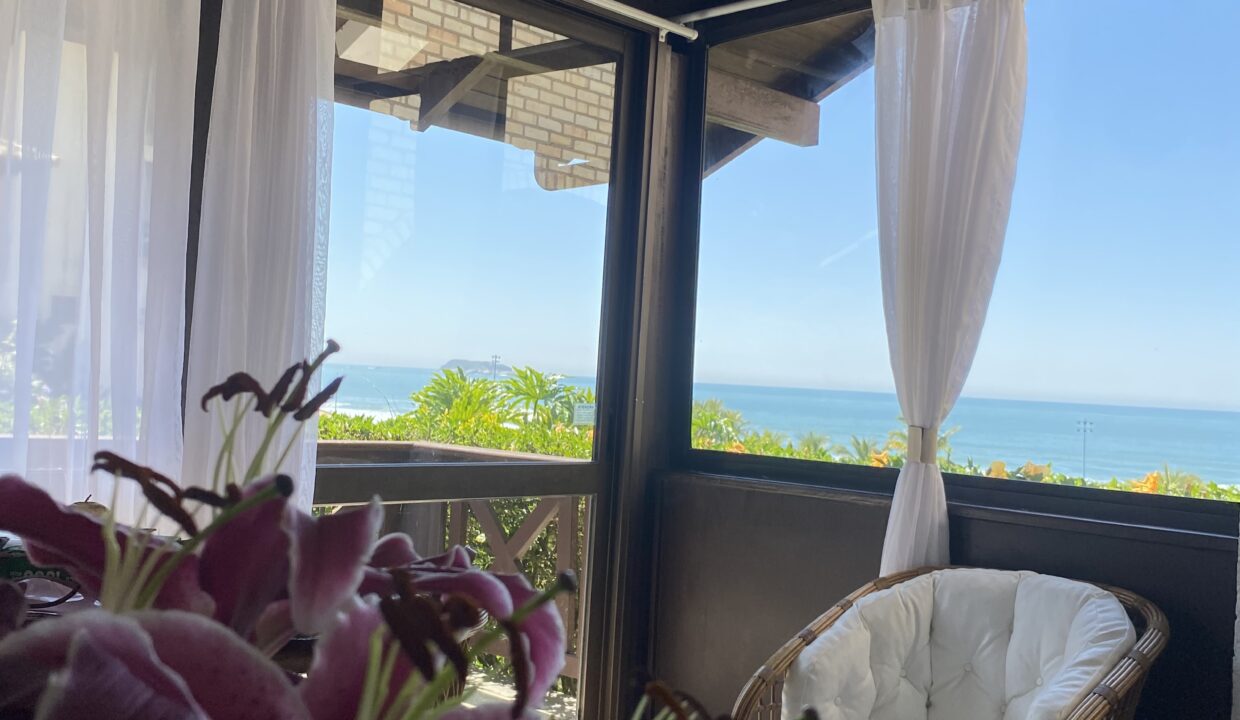 ABC9B334-FBB6-4DC0-AB1F-17D99EE23B47