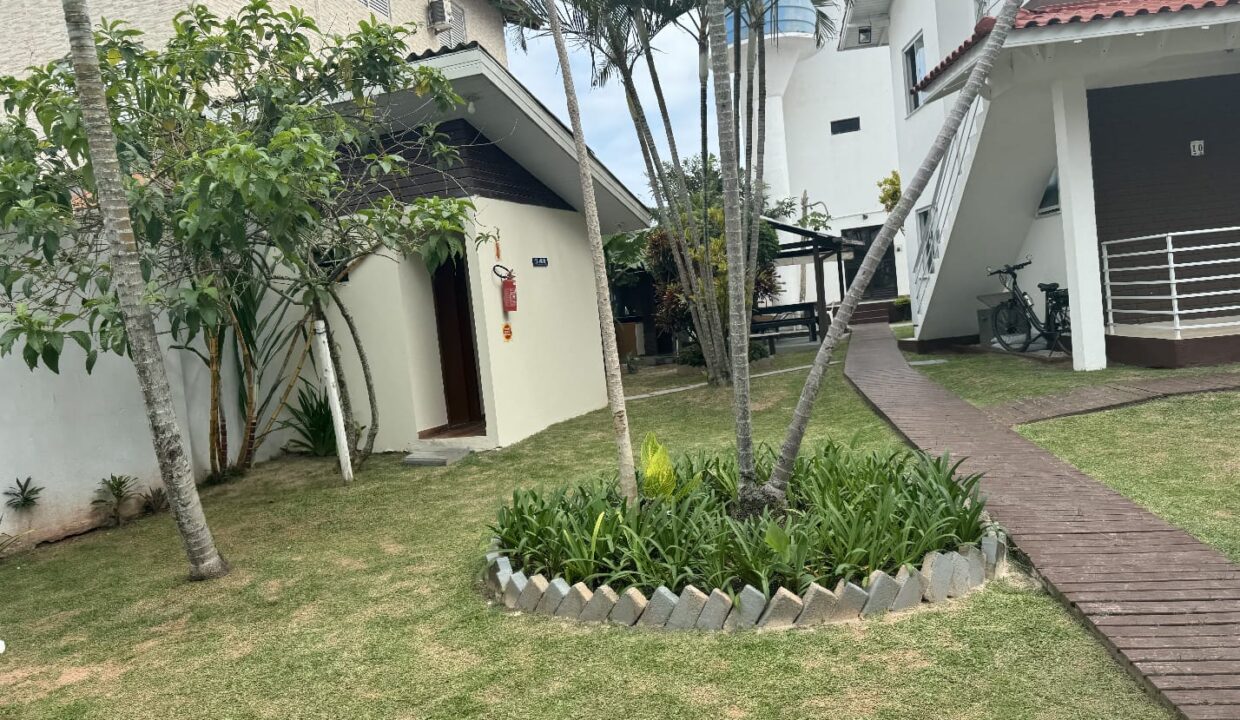 D96C1807-437A-4DC5-8983-CDE34B4AB6C7