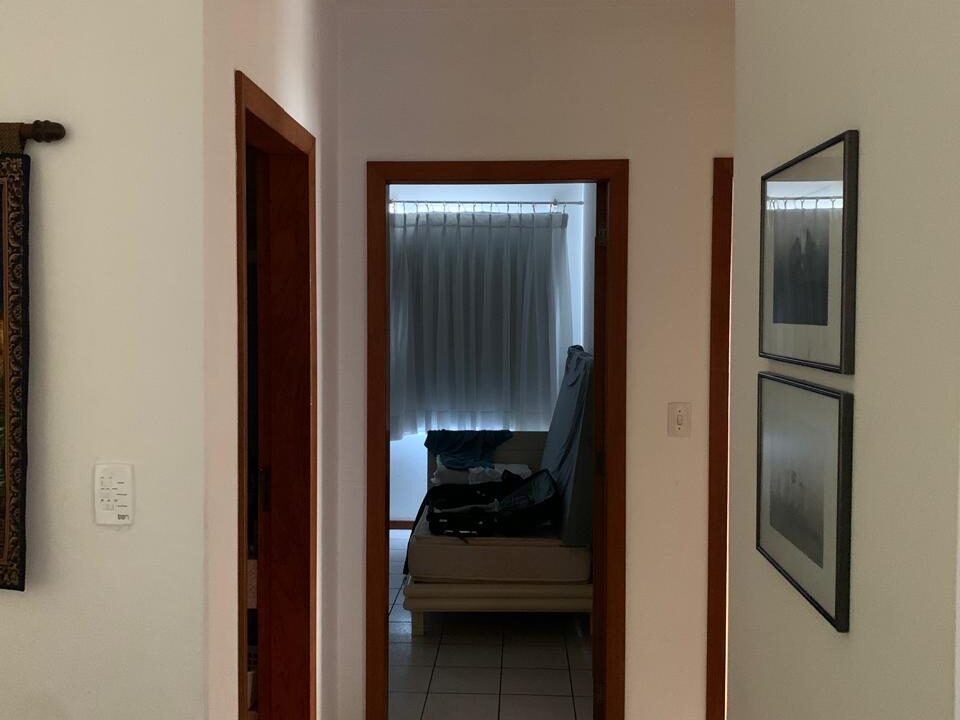 E2E37DB3-429F-42D9-A537-D8CA6C10A567