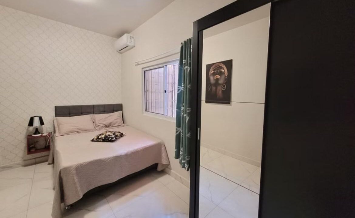 FC1742BF-0934-40AF-A4DA-1CFFA8C6106D