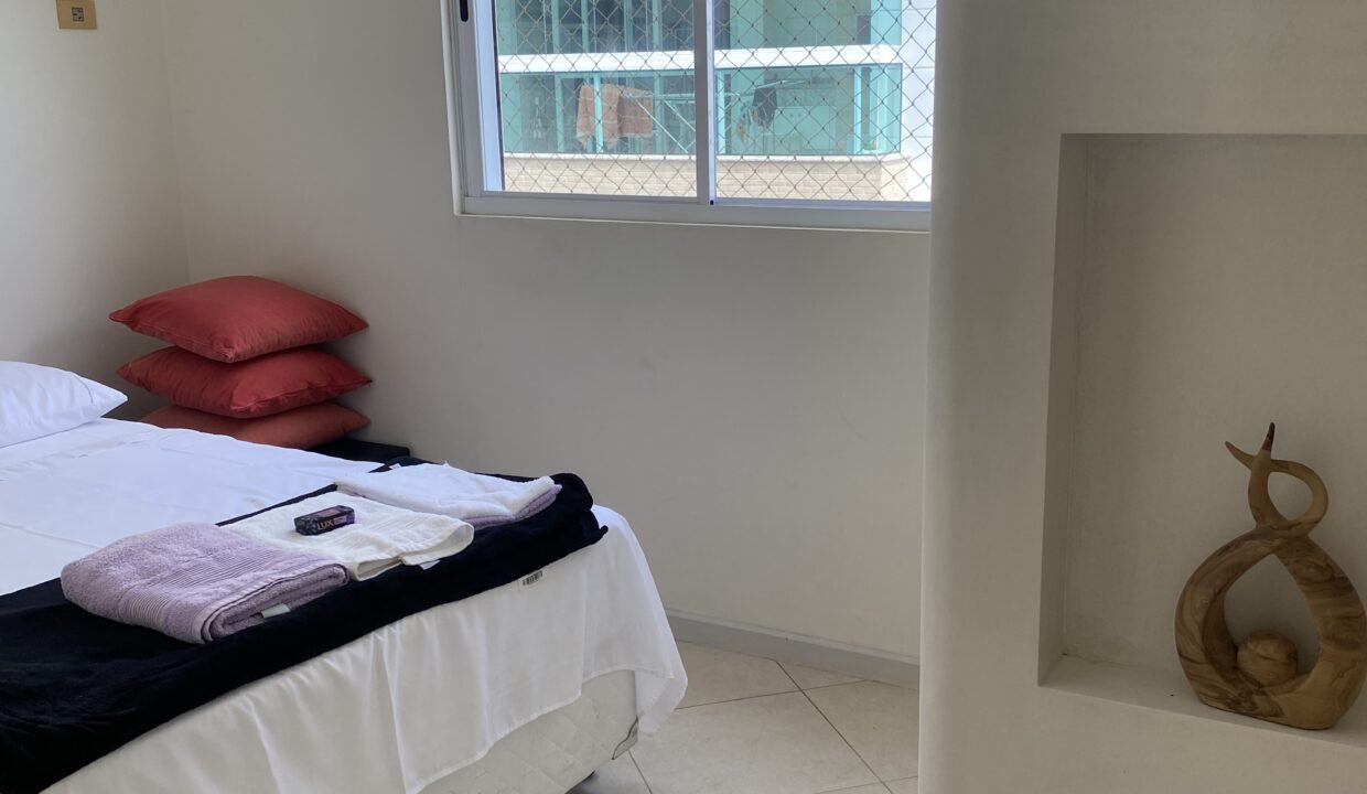 193C17FC-176D-4E07-A1A4-A8BB5309F4DF