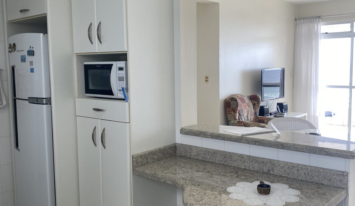 595C349A-68B5-4ED5-A3F6-97686F3C8224