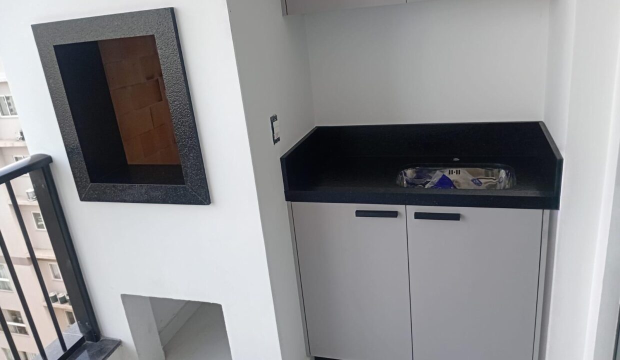 4C2D0600-9D79-41E3-B68F-5D3A0138AA5F